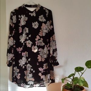 ASTR Cutout Back Shift Dress